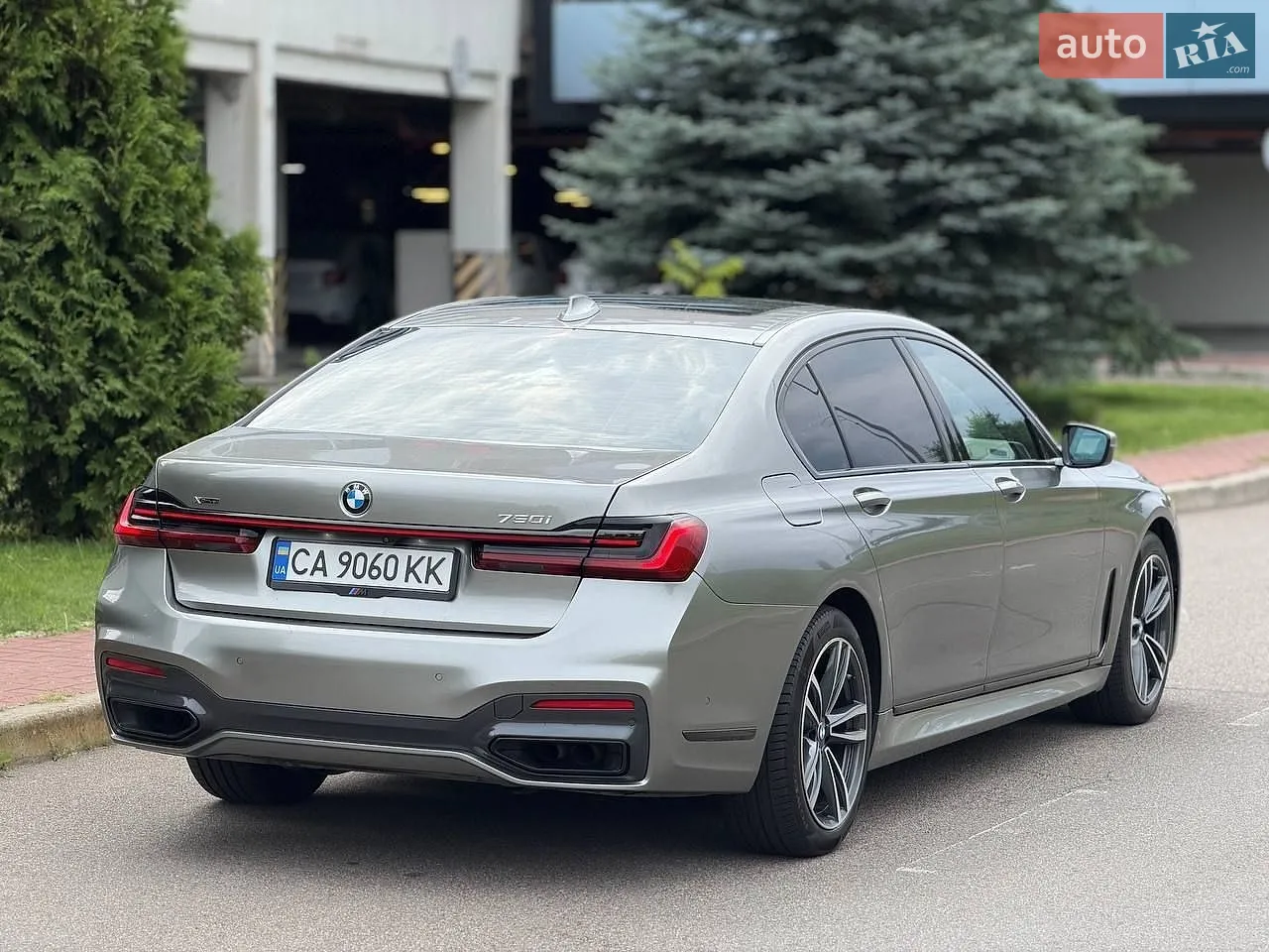 2020 BMW 7er - мініатюра 8