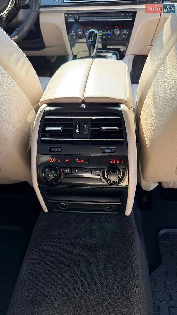 2012 BMW 7er - мініатюра 8