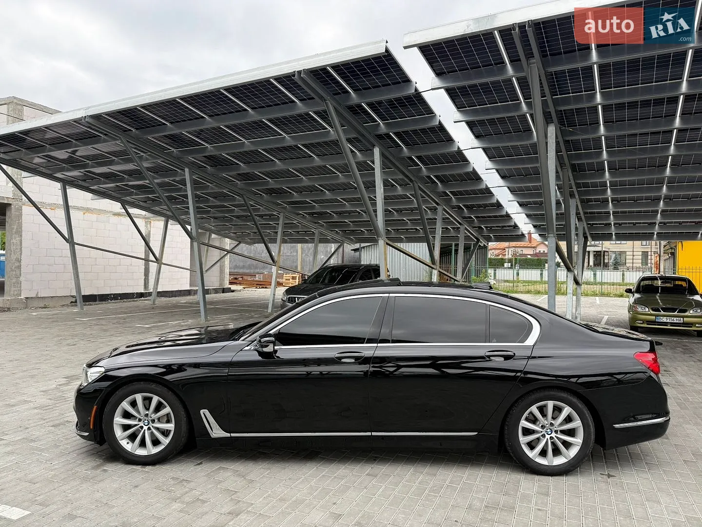 2017 BMW 7er - мініатюра 9