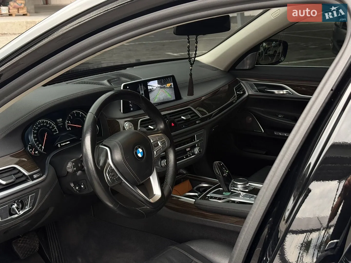 2017 BMW 7er - мініатюра 15