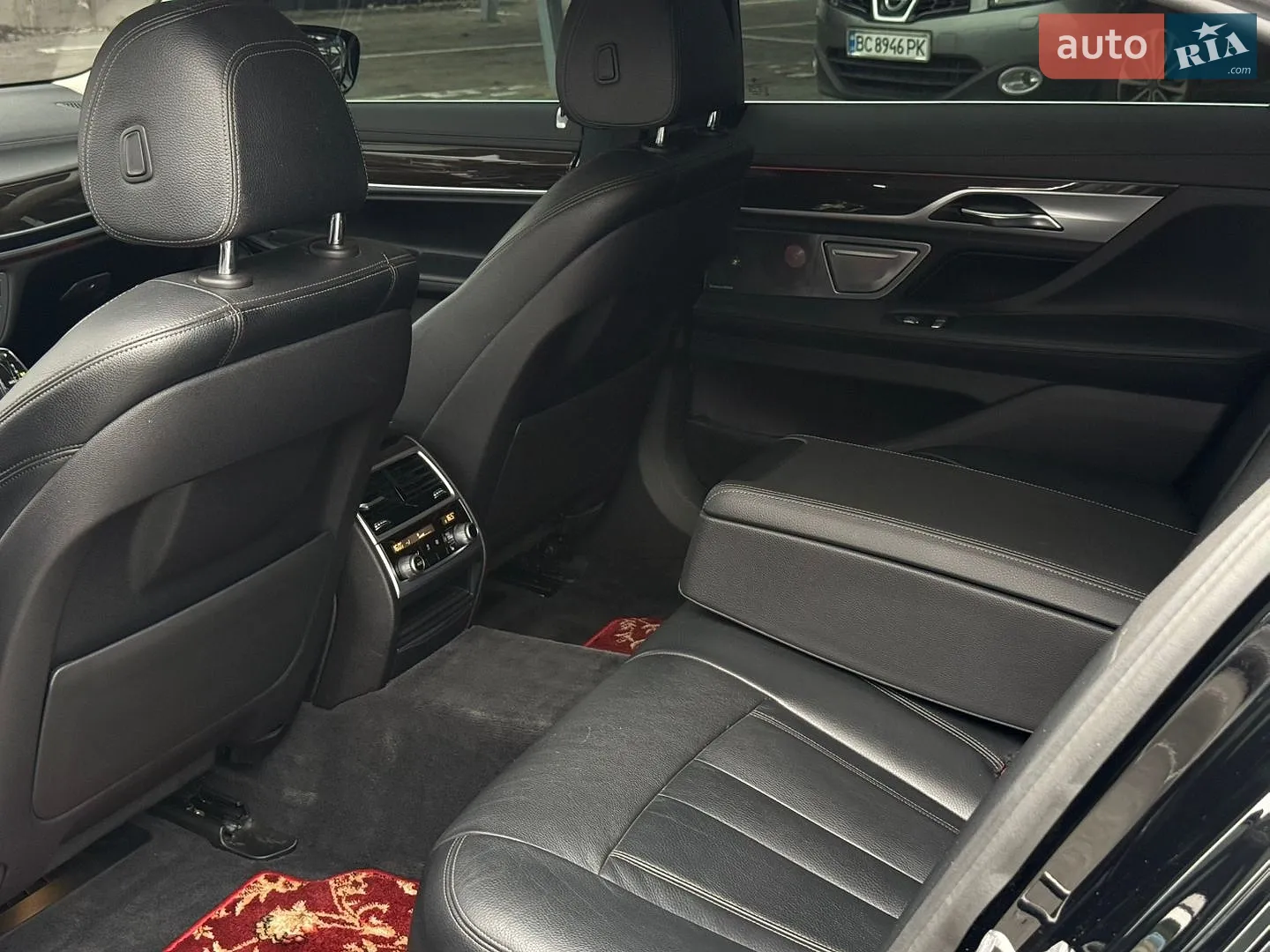 2017 BMW 7er - мініатюра 17