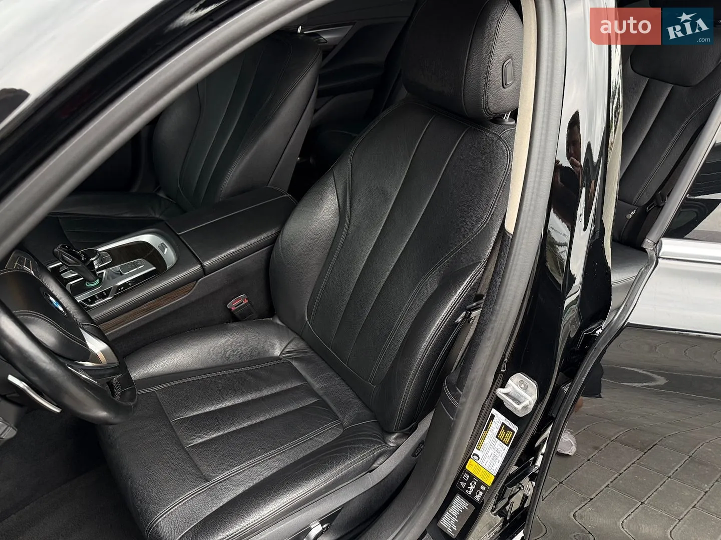2017 BMW 7er - мініатюра 16