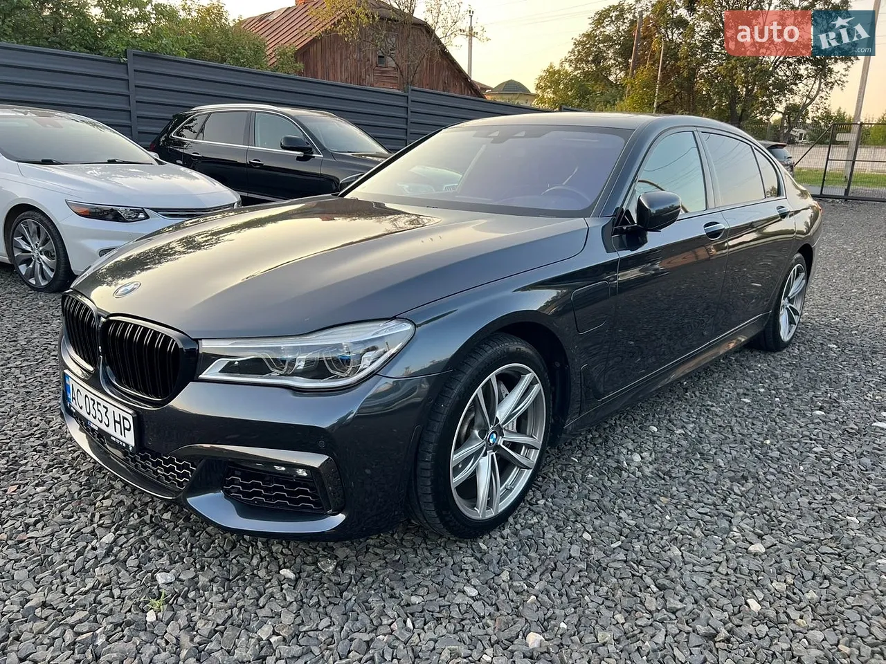 2017 BMW 7er - мініатюра 26