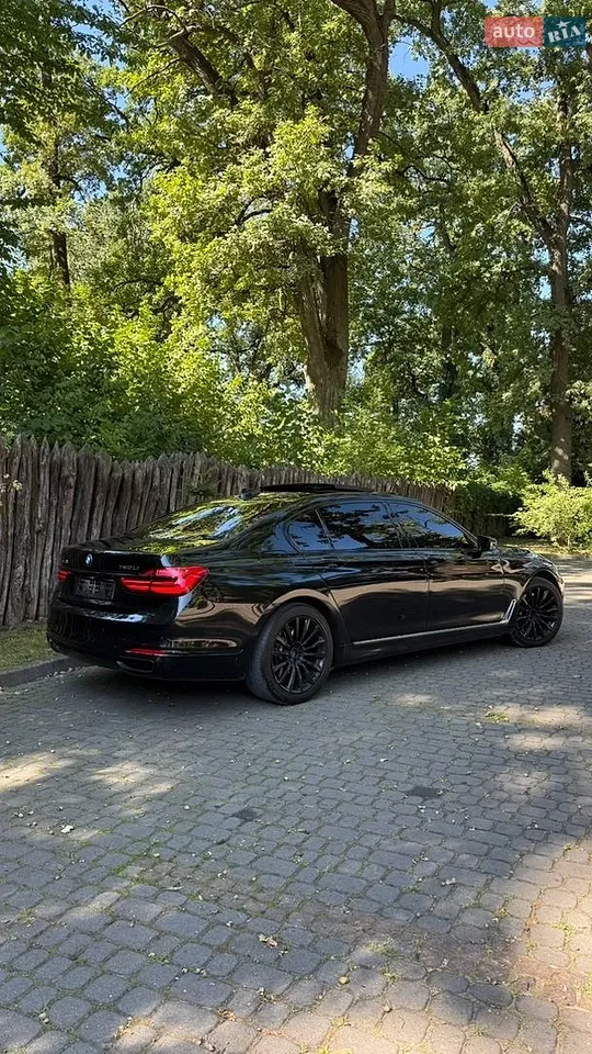 2016 BMW 7er - мініатюра 26