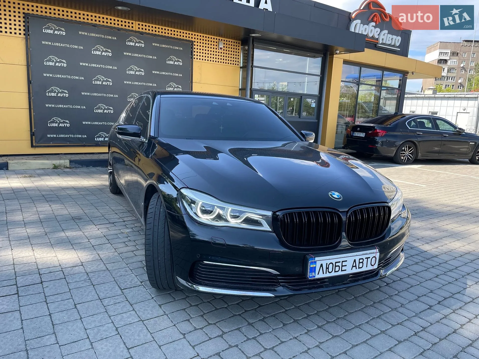2015 BMW 7er - мініатюра 2