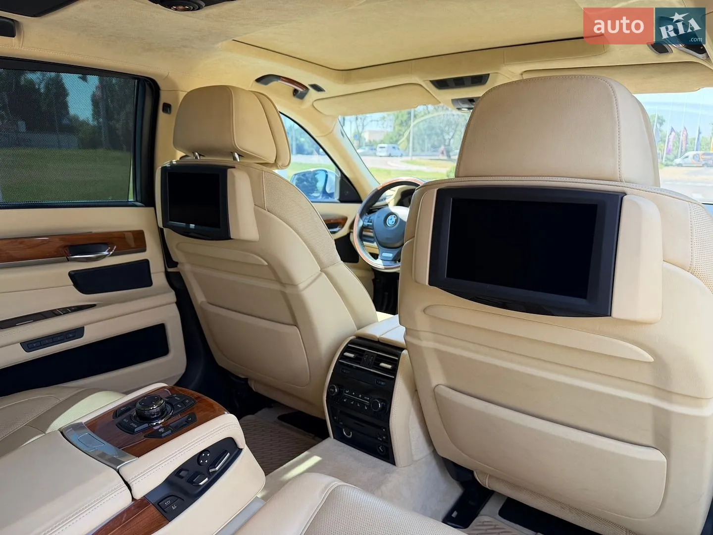 2010 BMW 7er - мініатюра 23