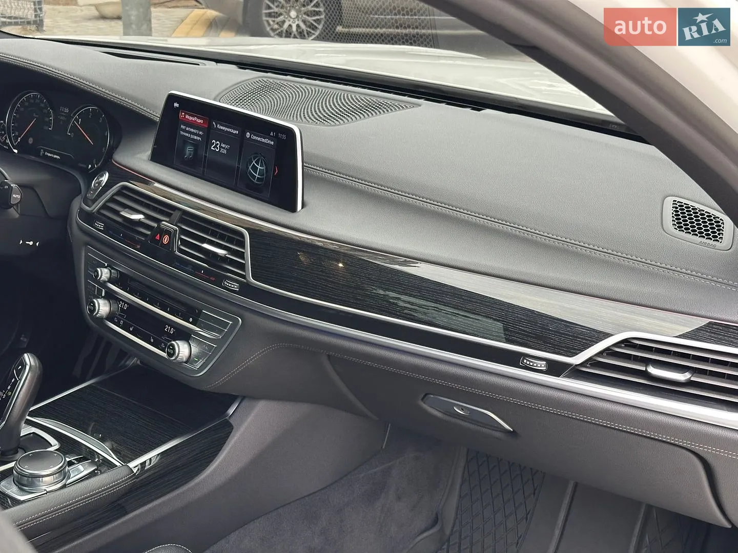 2016 BMW 7er - мініатюра 24