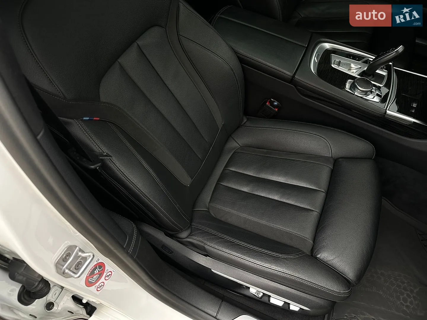 2016 BMW 7er - мініатюра 26