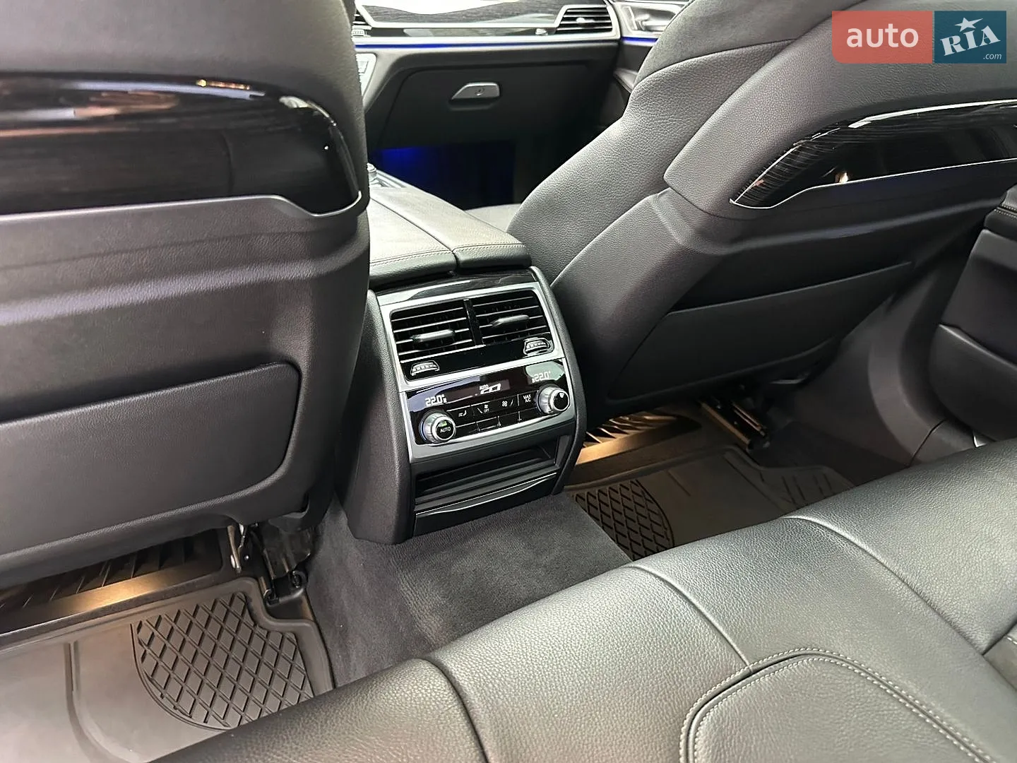 2016 BMW 7er - мініатюра 32