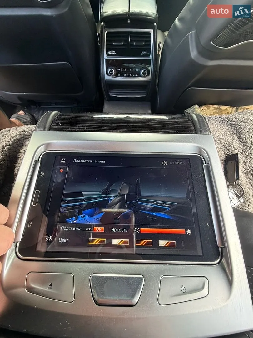2017 BMW 7er - мініатюра 31
