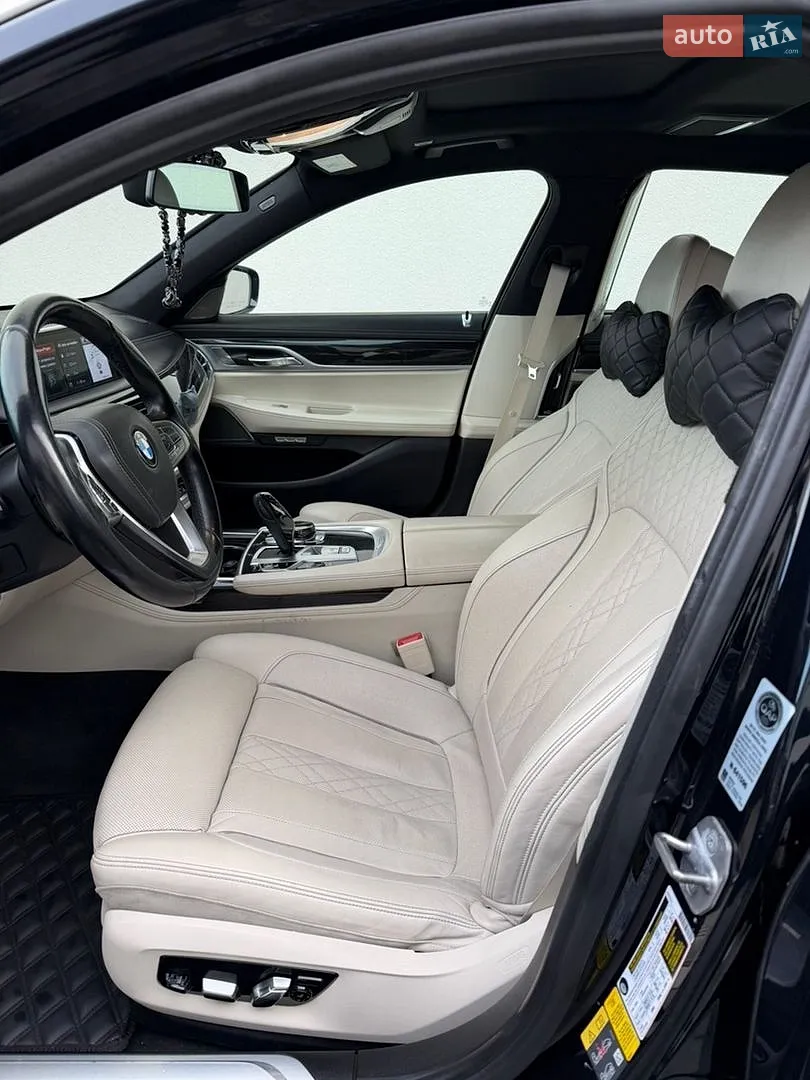 2017 BMW 7er - мініатюра 19