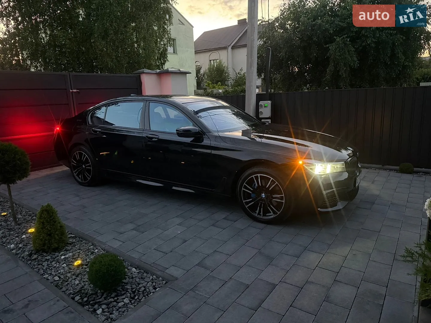 2017 BMW 7er - мініатюра 13