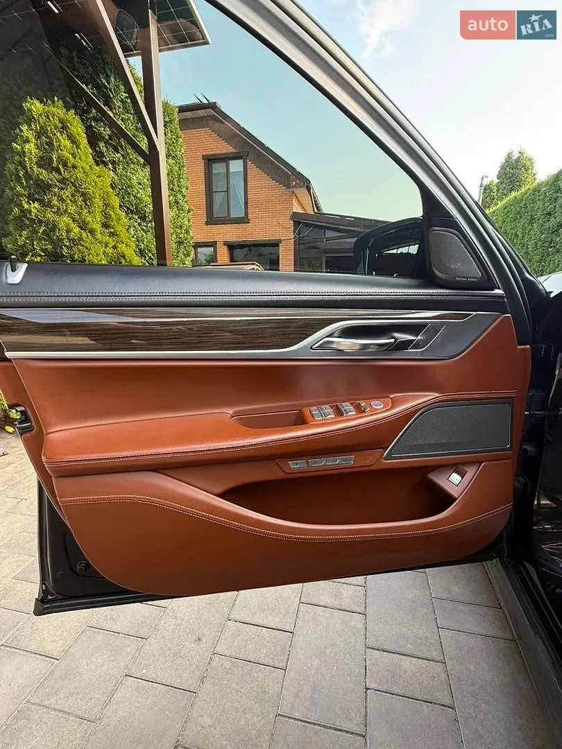 2017 BMW 7er - мініатюра 12