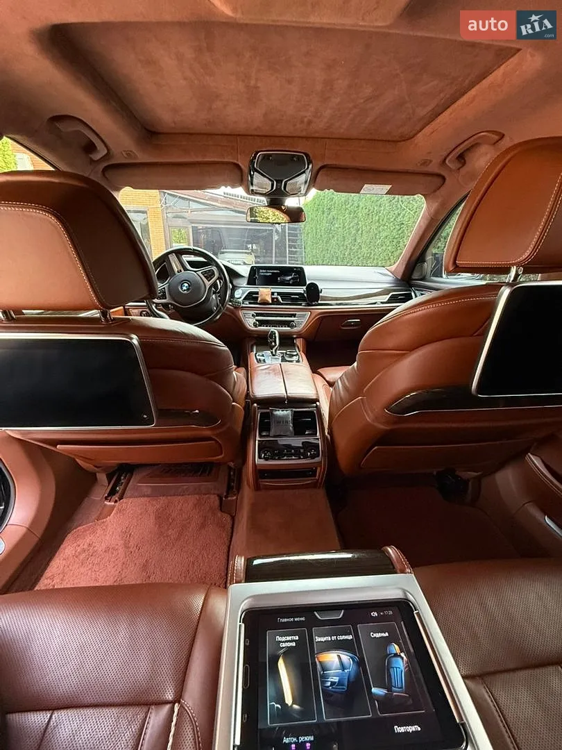 2017 BMW 7er - мініатюра 22