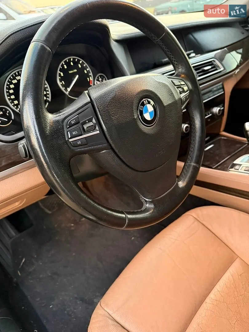 2010 BMW 7er - мініатюра 9