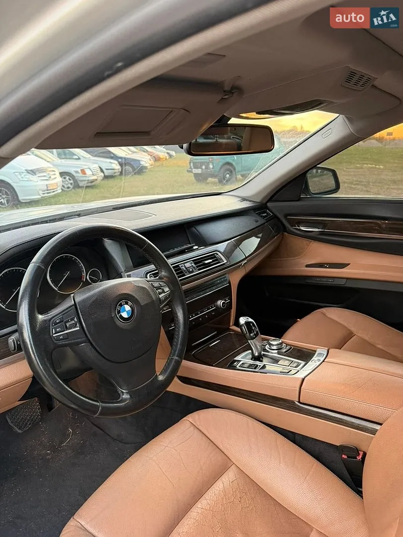 2010 BMW 7er - мініатюра 8