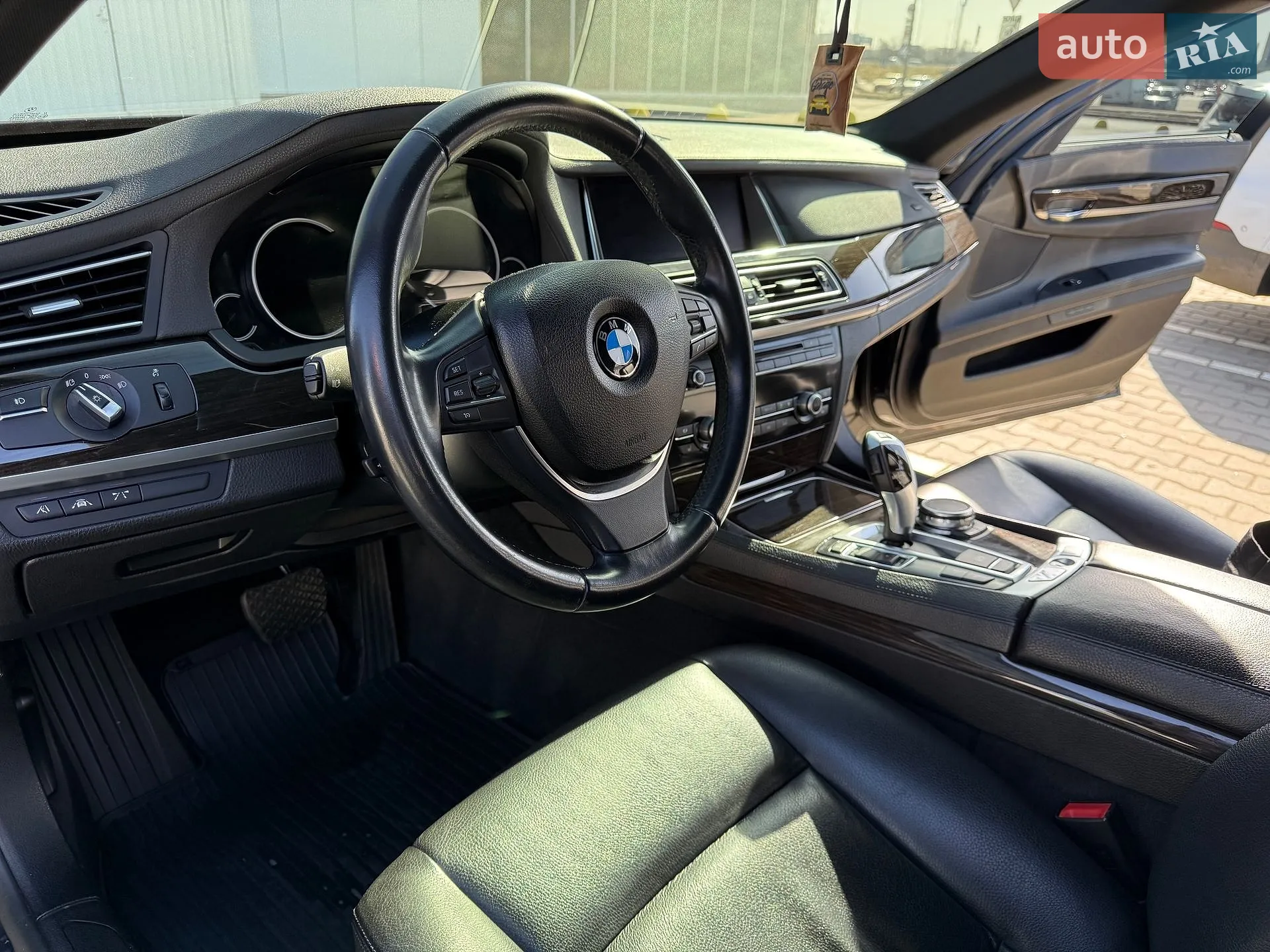 2014 BMW 7er - мініатюра 32
