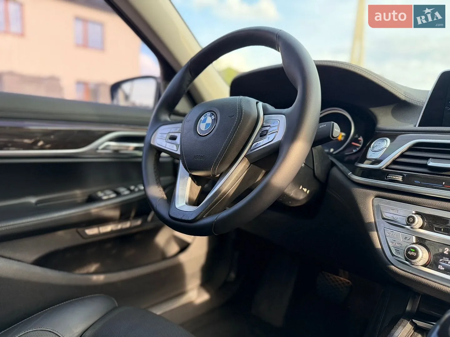 2015 BMW 7er - мініатюра 41