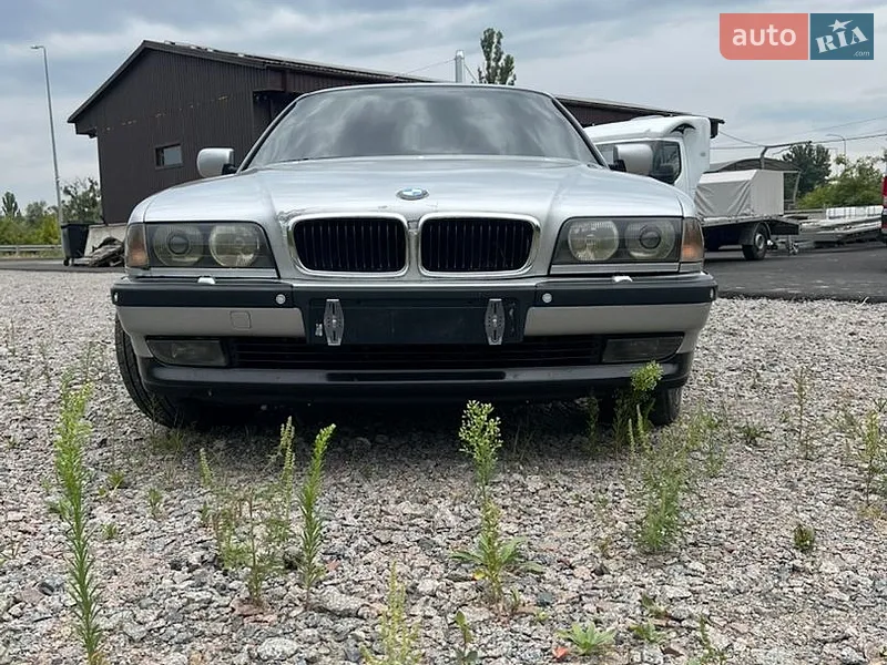 BMW 7 Series 1994