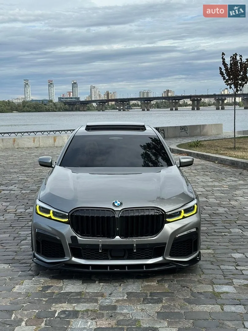 2019 BMW 7er - фото 1