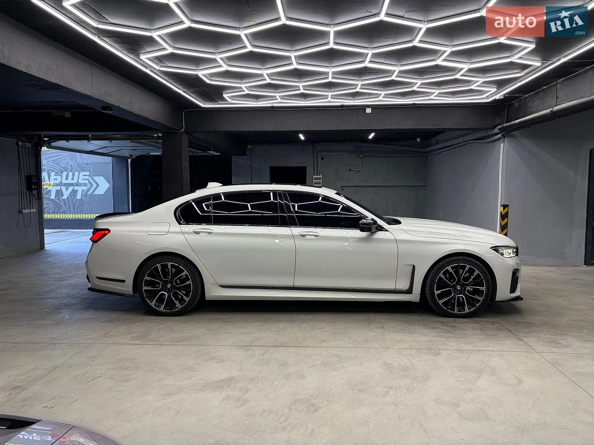2019 BMW 7er - мініатюра 10