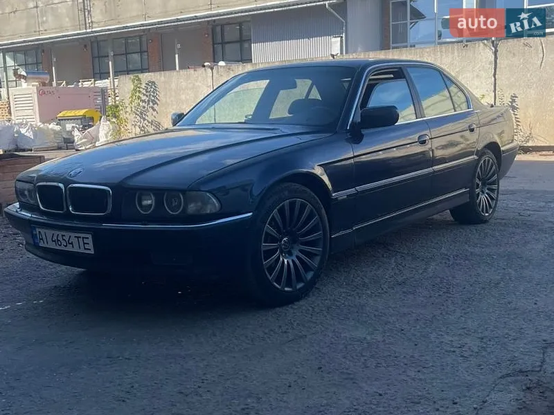 BMW 7 Series 1995