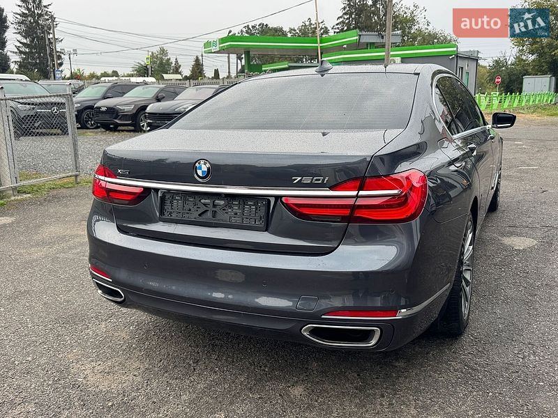 Седан BMW 7 Series 2015 в Тернополі фото 35 Седан BMW 7 Series 2015 в Тернополі
