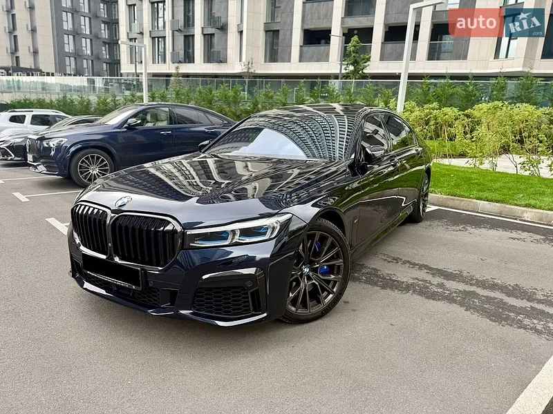 BMW 7 Series 2021