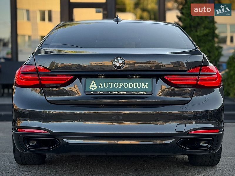 Седан BMW 7 Series 2015 в Киеве