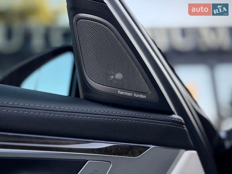 Седан BMW 7 Series 2015 в Киеве