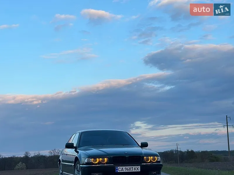 BMW 7 Series 1998