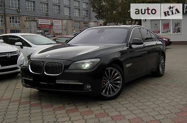 Седан BMW 740 2012 в Одесі