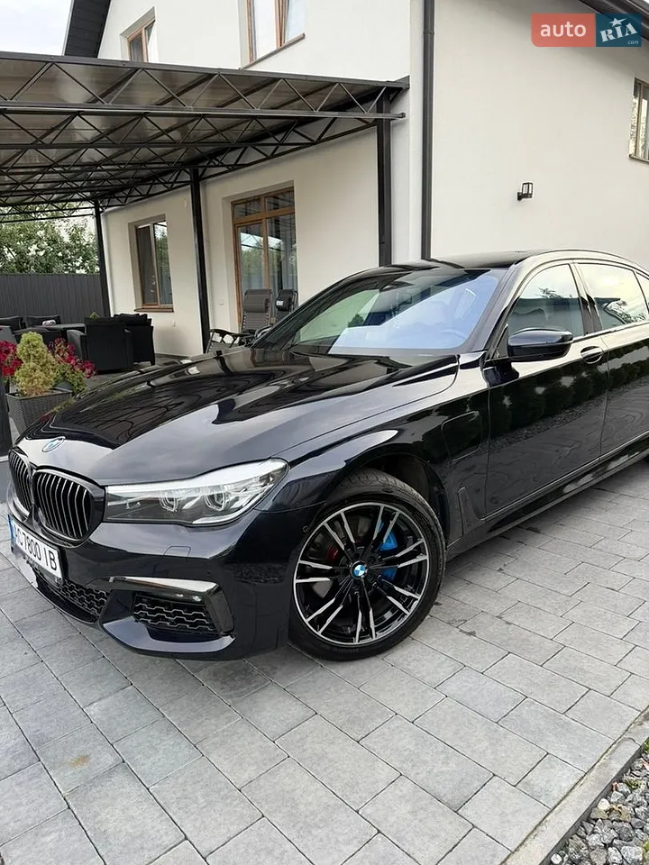 2017 BMW 7er - мініатюра 27