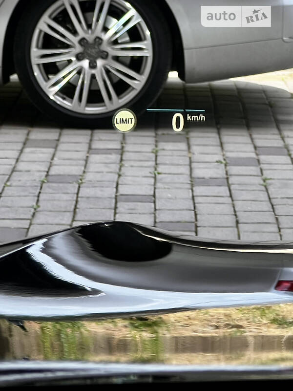 Купе BMW 8 Series Gran Coupe 2021 в Ужгороді