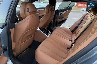 Купе BMW 8 Series Gran Coupe 2024 в 