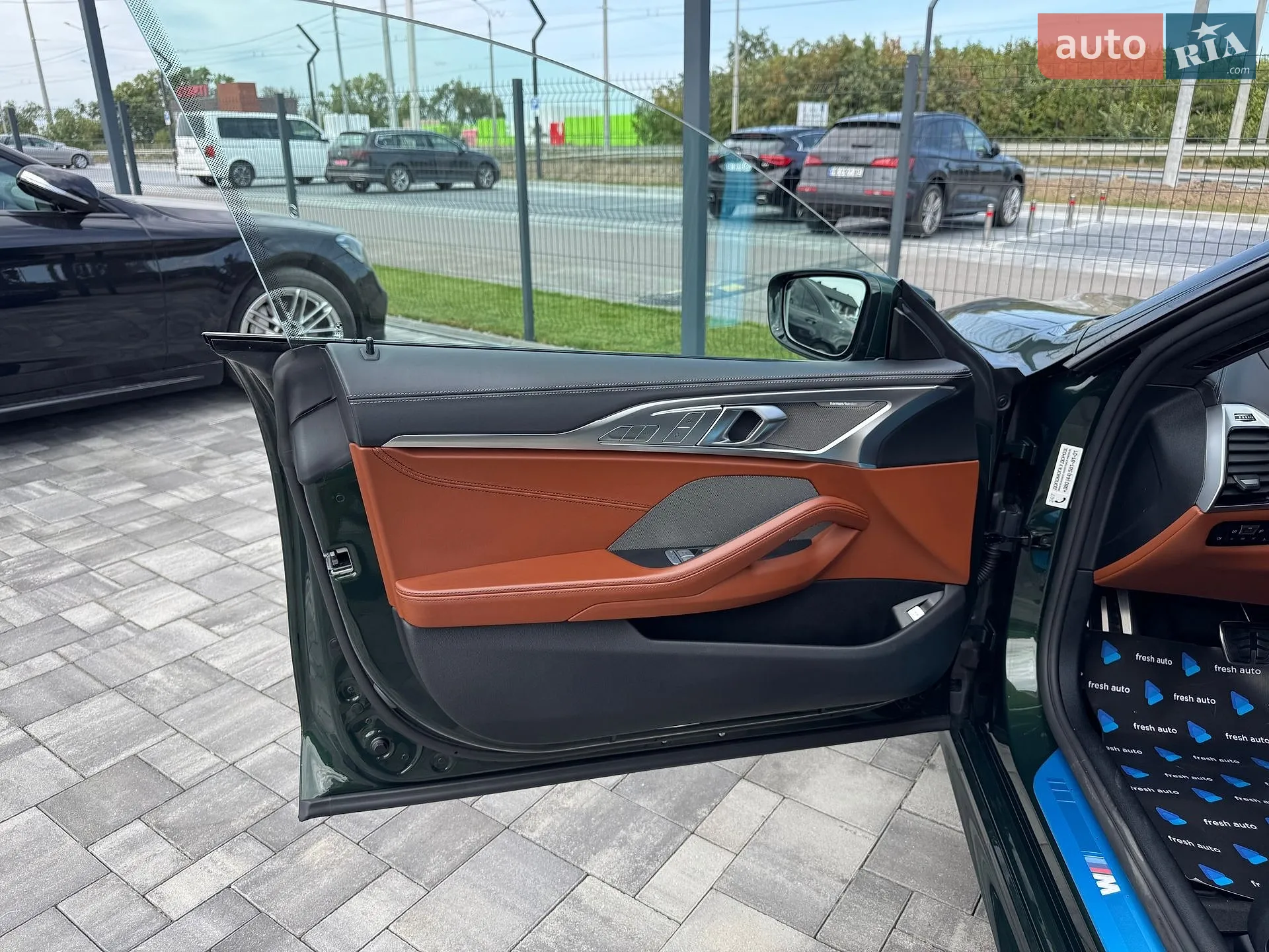 2024 BMW 8er - мініатюра 13