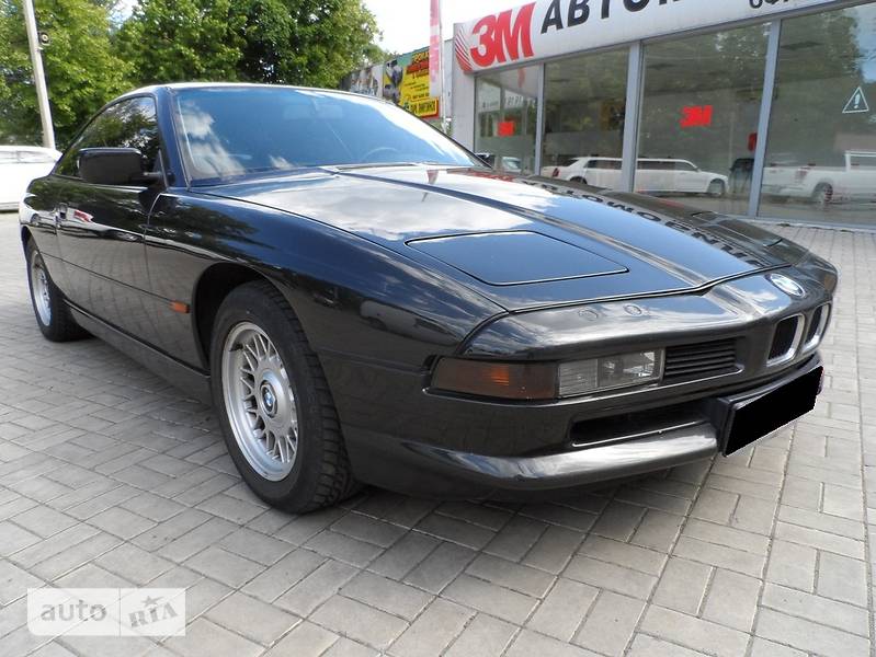 Купе BMW 8 Series 1990 в Дніпрі