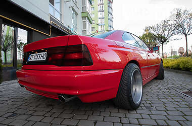 Купе BMW 8 Series 1990 в 