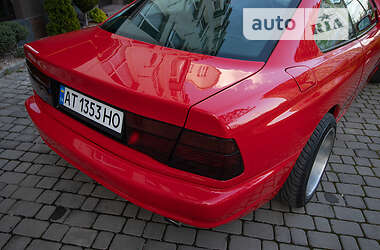 Купе BMW 8 Series 1990 в 