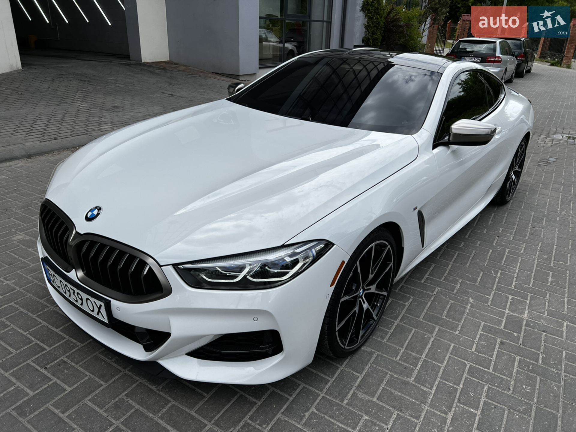 2019 BMW 8er - мініатюра 2
