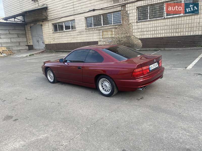 Купе BMW 8 Series 1993 в Києві