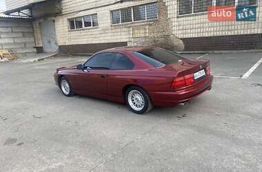 Купе BMW 8 Series 1993 в 