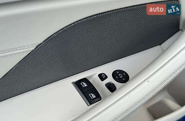 Купе BMW 8 Series 2020 в 