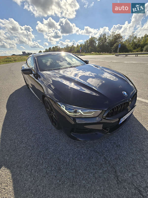 Купе BMW 8 Series 2023 в Львове фото 16 Купе BMW 8 Series 2023 в Львове