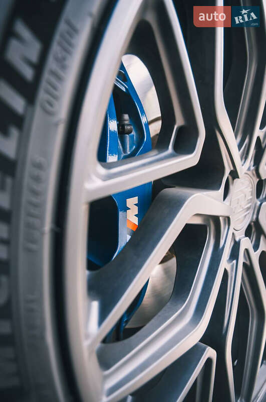 Купе BMW 8 Series 2018 в Киеве фото 17 Купе BMW 8 Series 2018 в Киеве