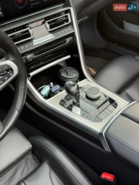 BMW 8 Series 2019 VIN WBAFY4C54KBX39281 фото оголошення 12 з 58