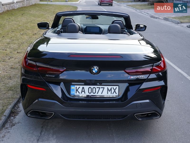 Кабриолет BMW 8 Series 2019 в Киеве фото 19 Кабриолет BMW 8 Series 2019 в Киеве