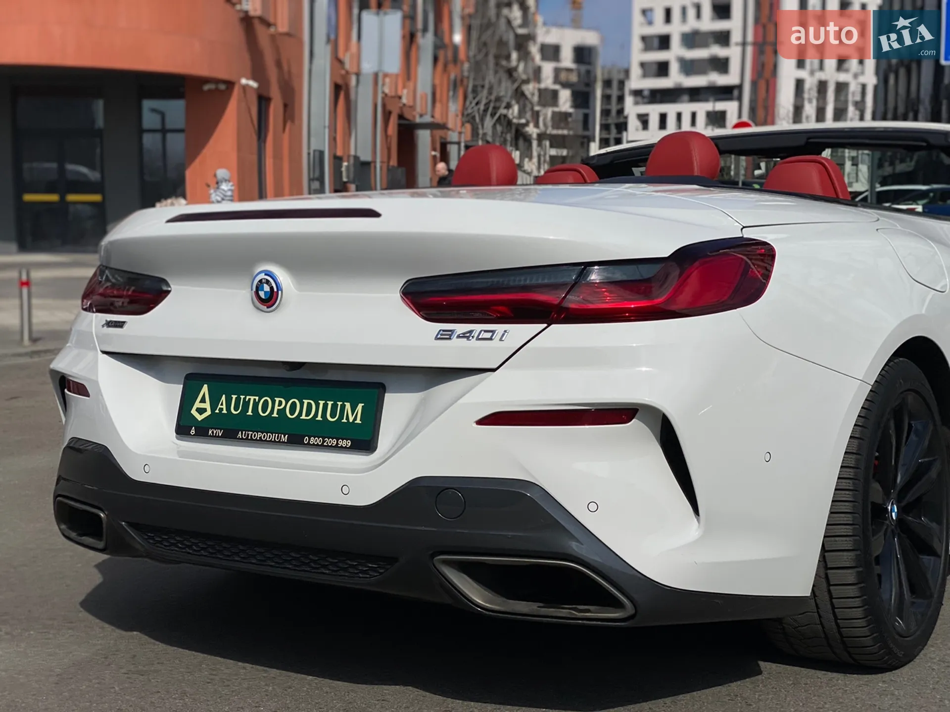 2020 BMW 8er - мініатюра 7