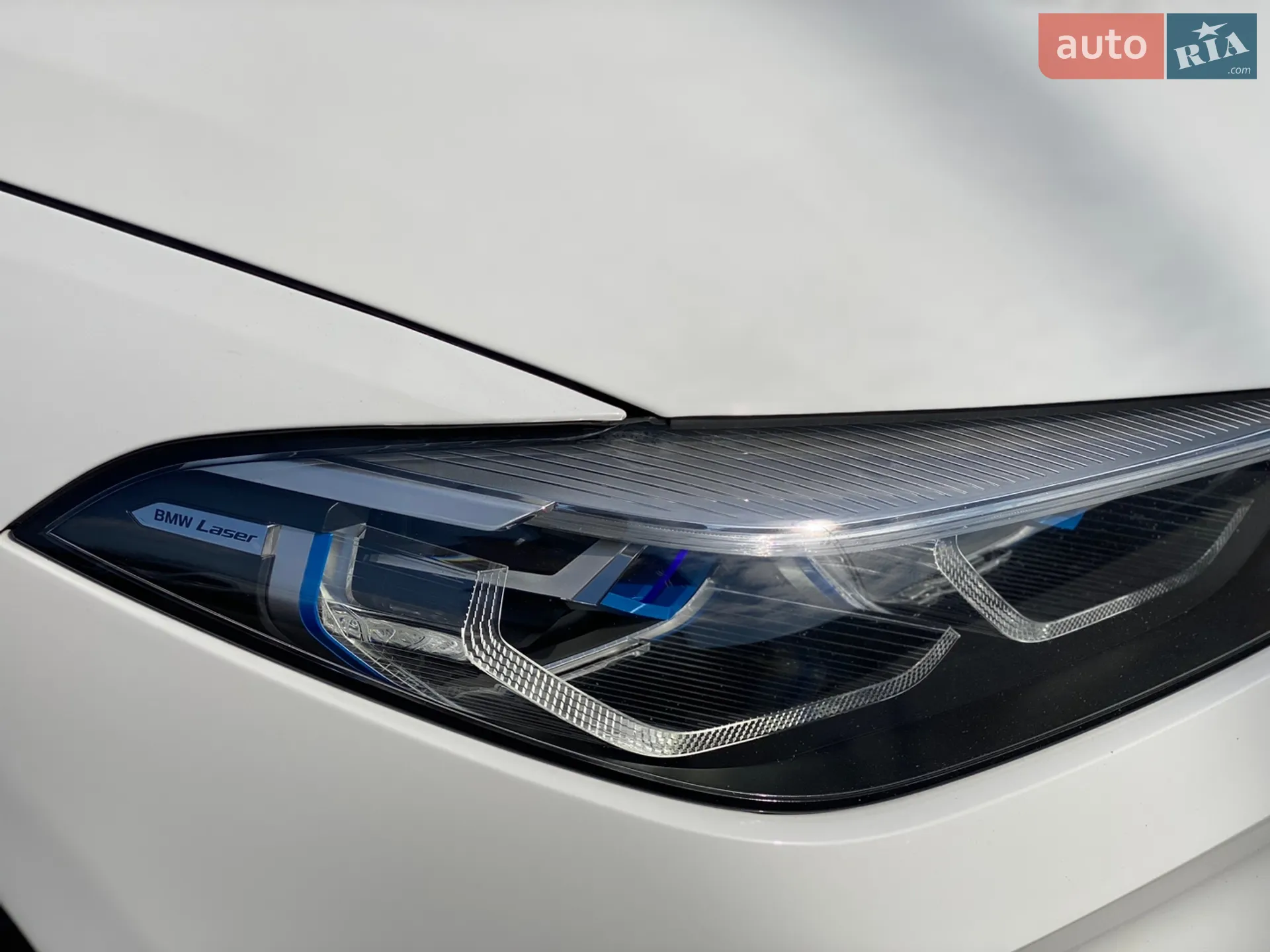2020 BMW 8er - мініатюра 14