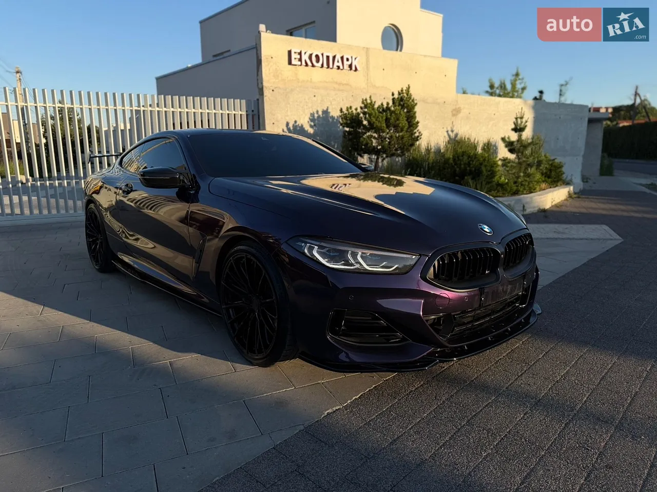 2021 BMW 8er - мініатюра 23
